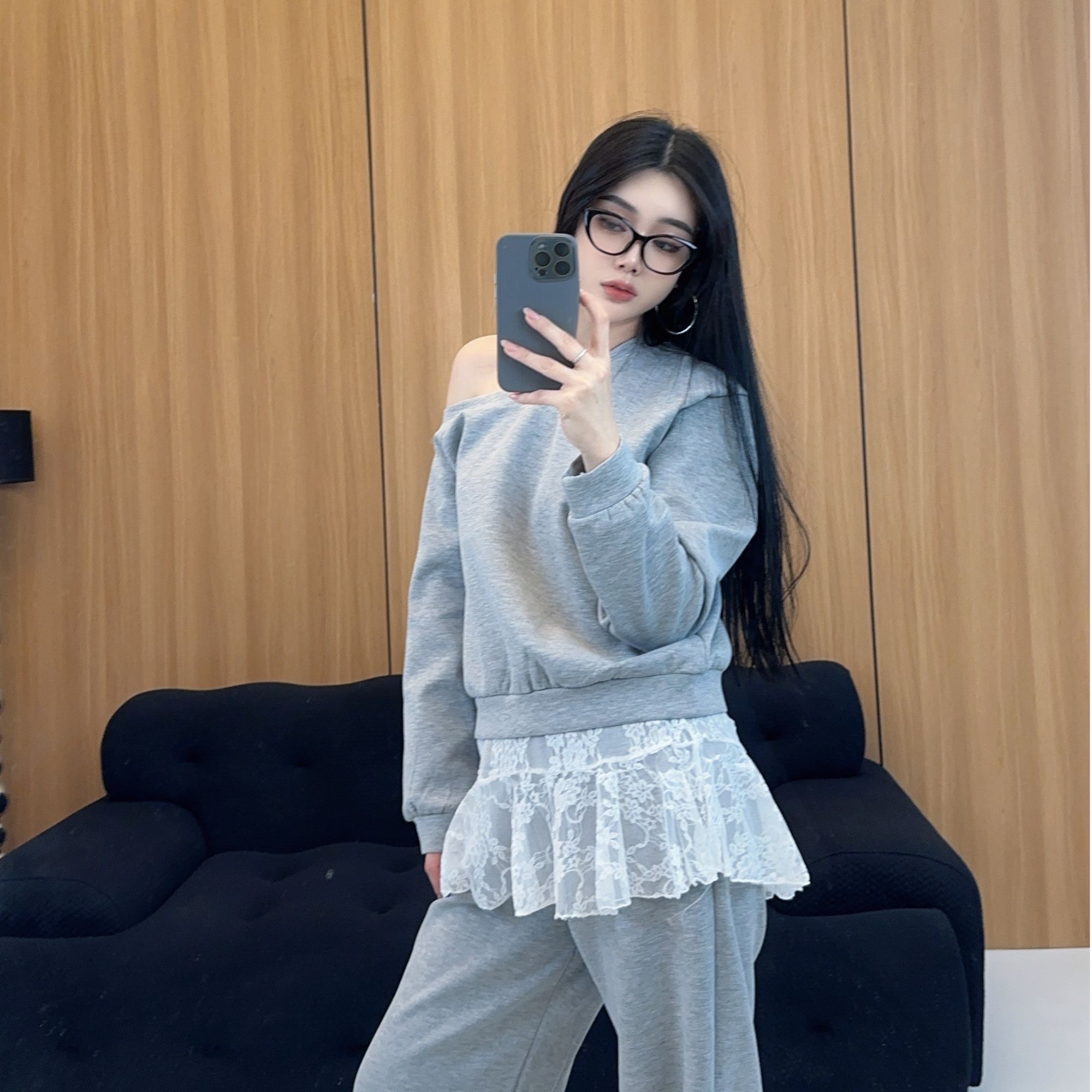 2025年新款斜肩套装阔腿裤蕾丝背心网红休闲宽松长袖春秋