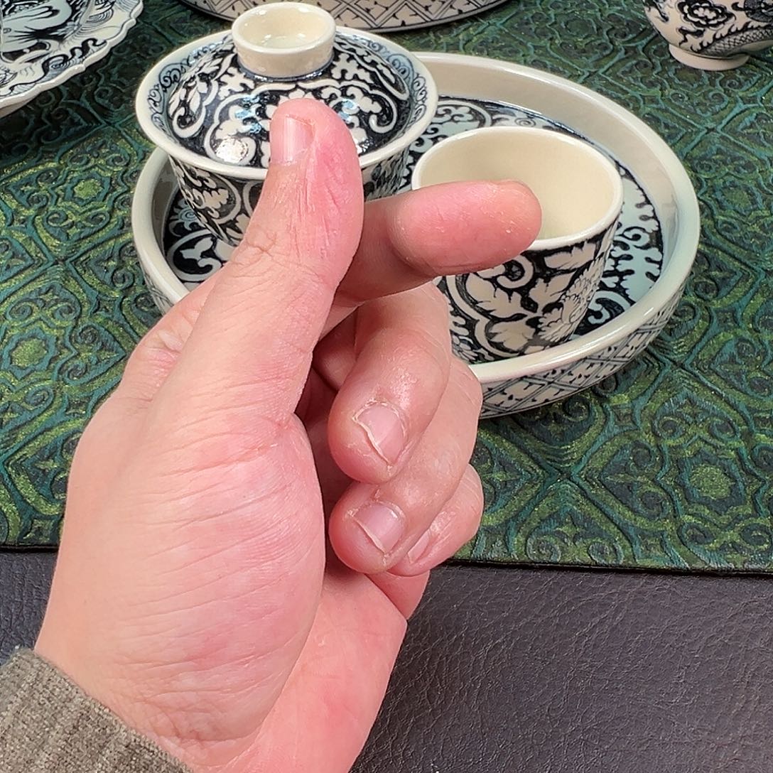 蓝***玉陶景德镇手工手绘陶瓷