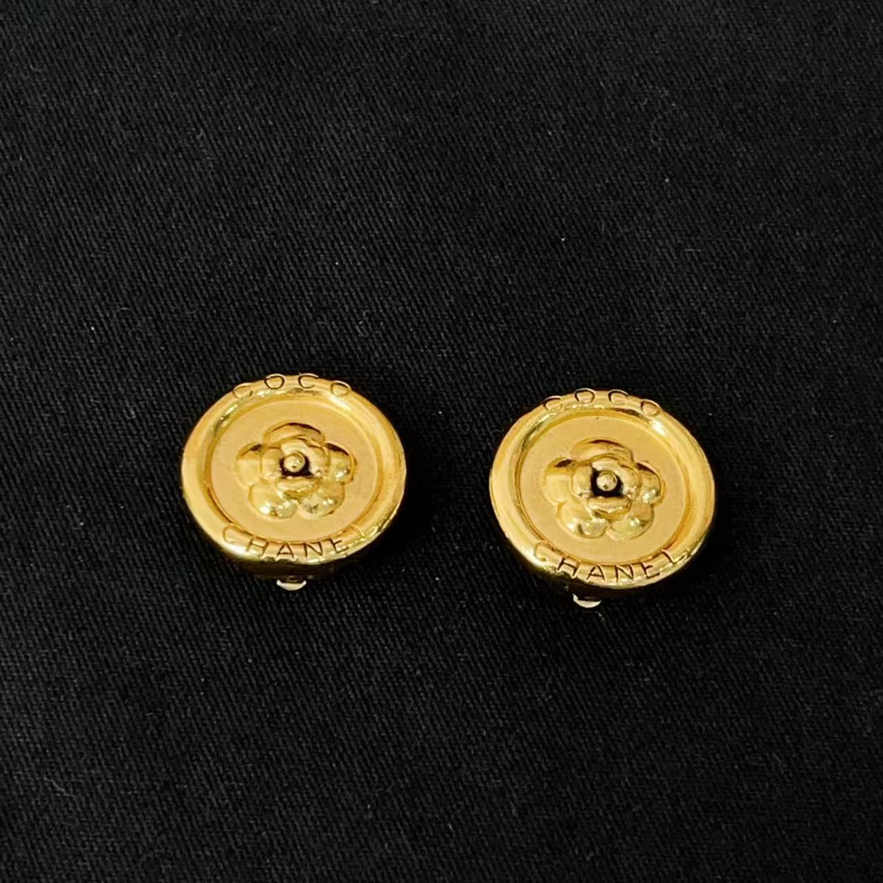 95新 Chanel/香奈儿 Chanel/香奈儿中古山茶花款耳夹