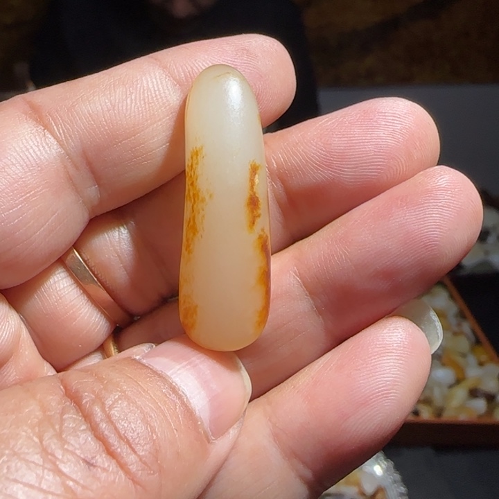 和田玉吊坠(不含链)未镶嵌6.4克