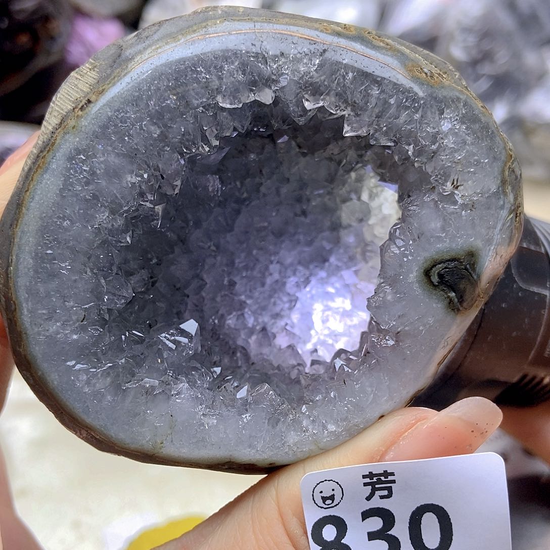 紫晶大型摆件（非配饰）未镶嵌