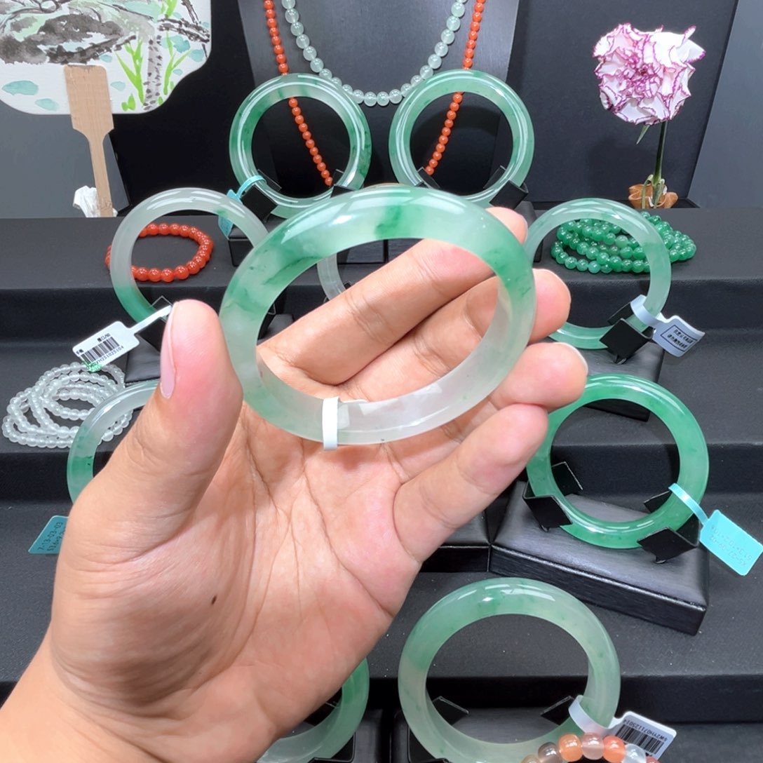 合金手镯石英质玉（非洲翠）