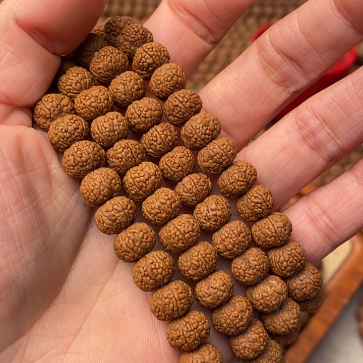 【闪购商品】金刚菩提吊坠X***。毒药龙鳞108