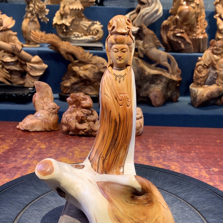 柏木（崖柏）根雕摆件