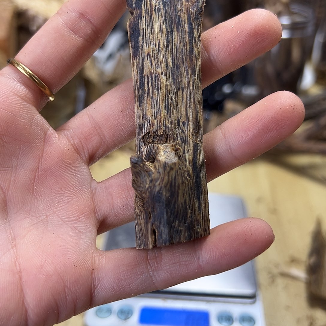 木绿奇楠纯虫原材料8克