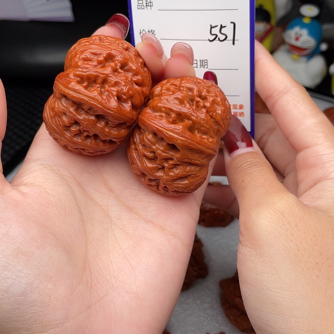 桃核吊坠45元宝557