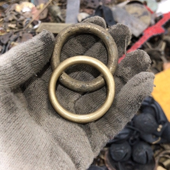 用***7闪电购铜摆件工艺品