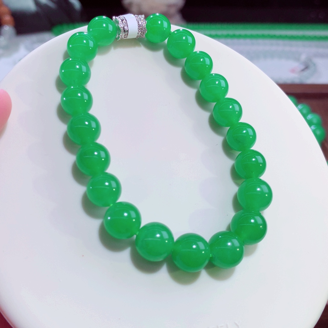 翡翠未镶嵌手链卡10