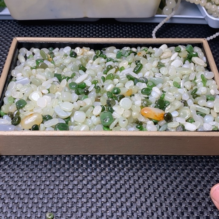 和田玉（糖玉）珠宝半成品未镶嵌