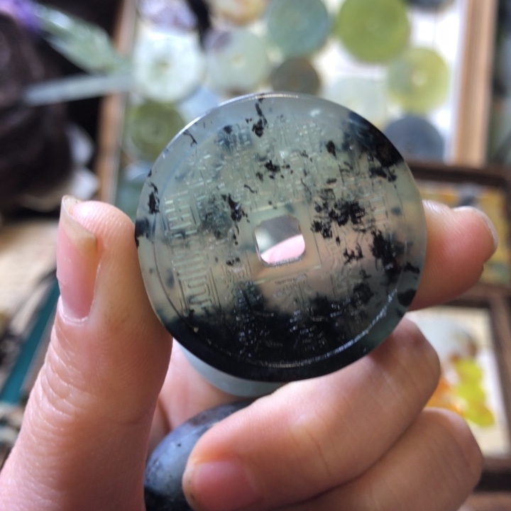 岫玉岫玉挂件未镶嵌