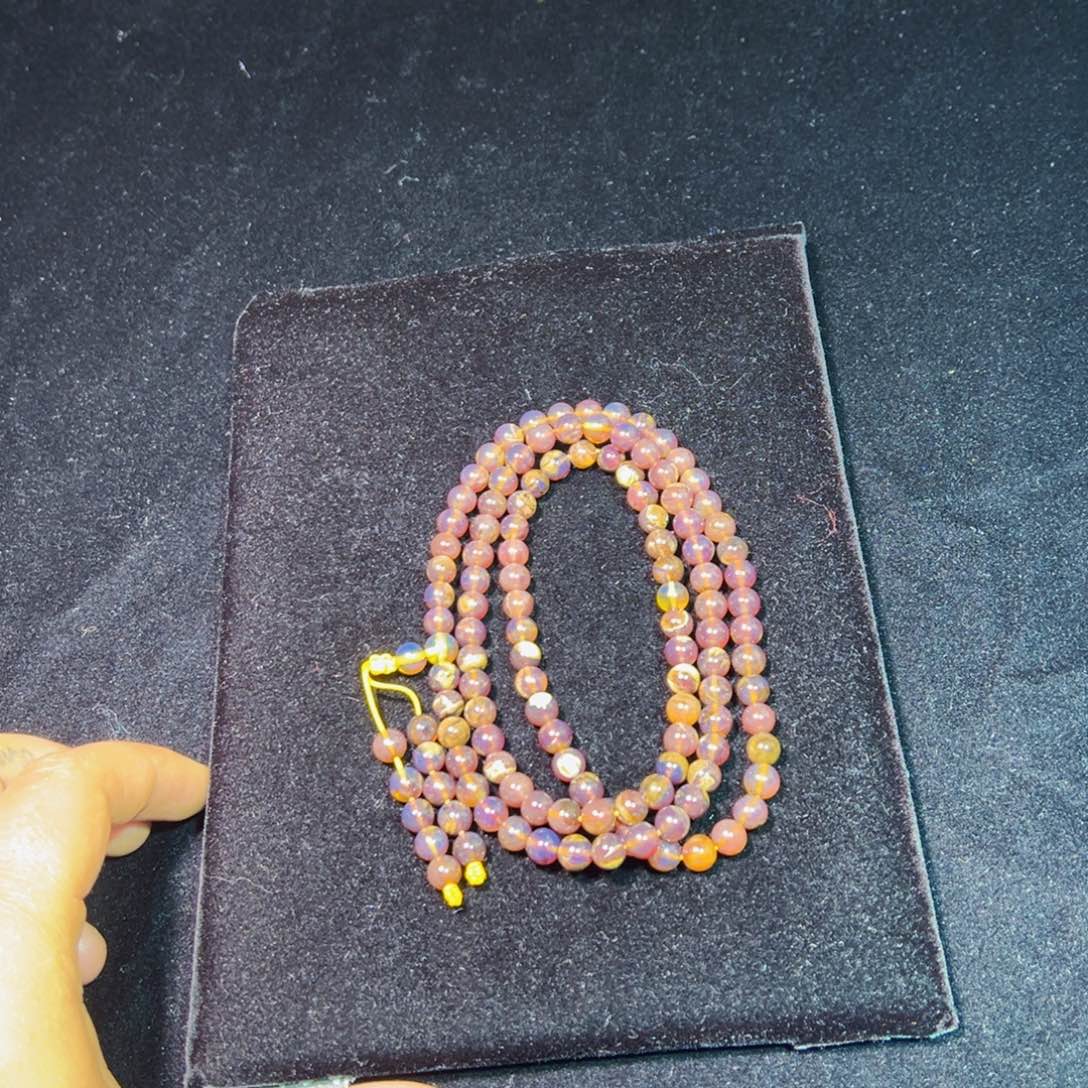 琥珀裸石未镶嵌琥珀