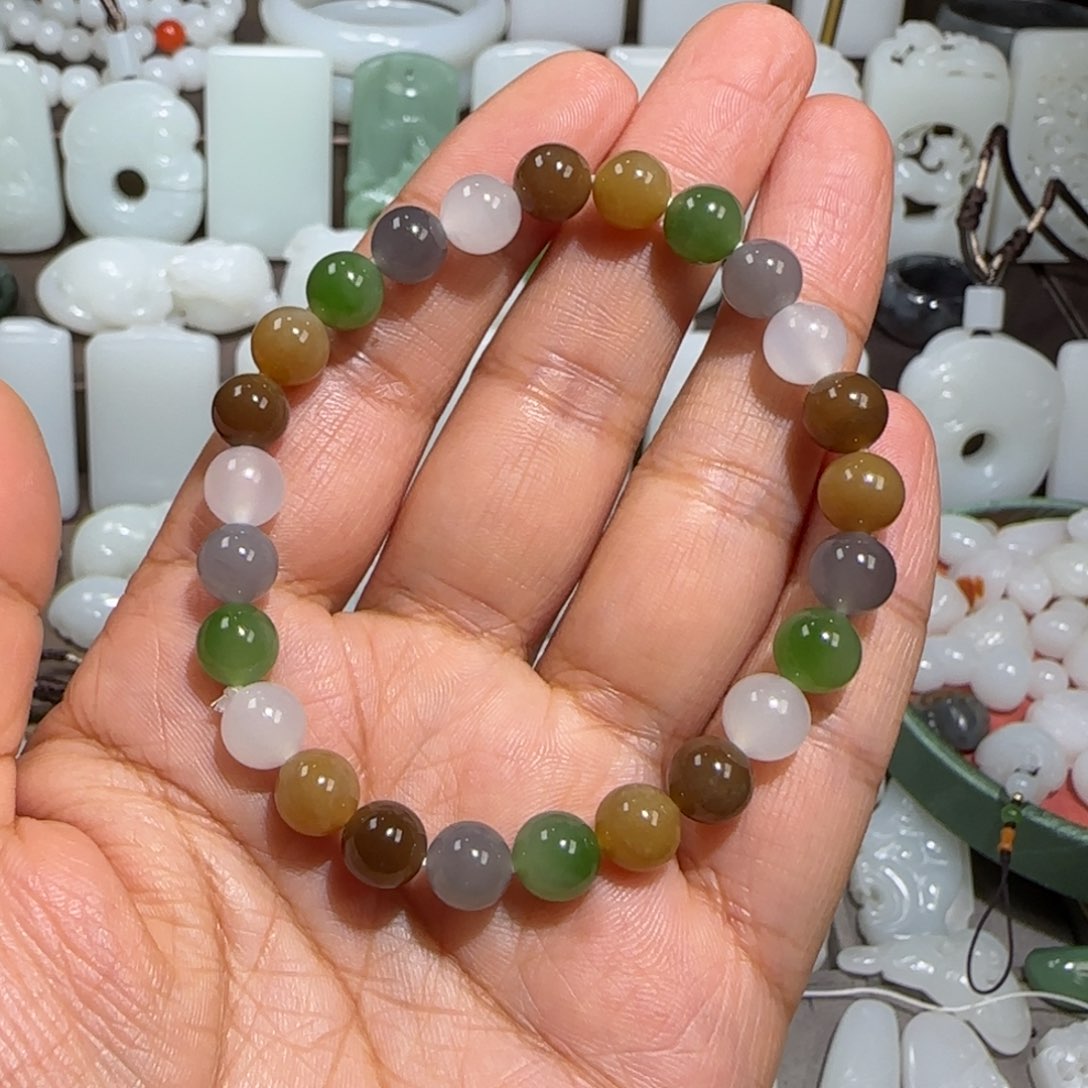 和田玉颈饰未镶嵌