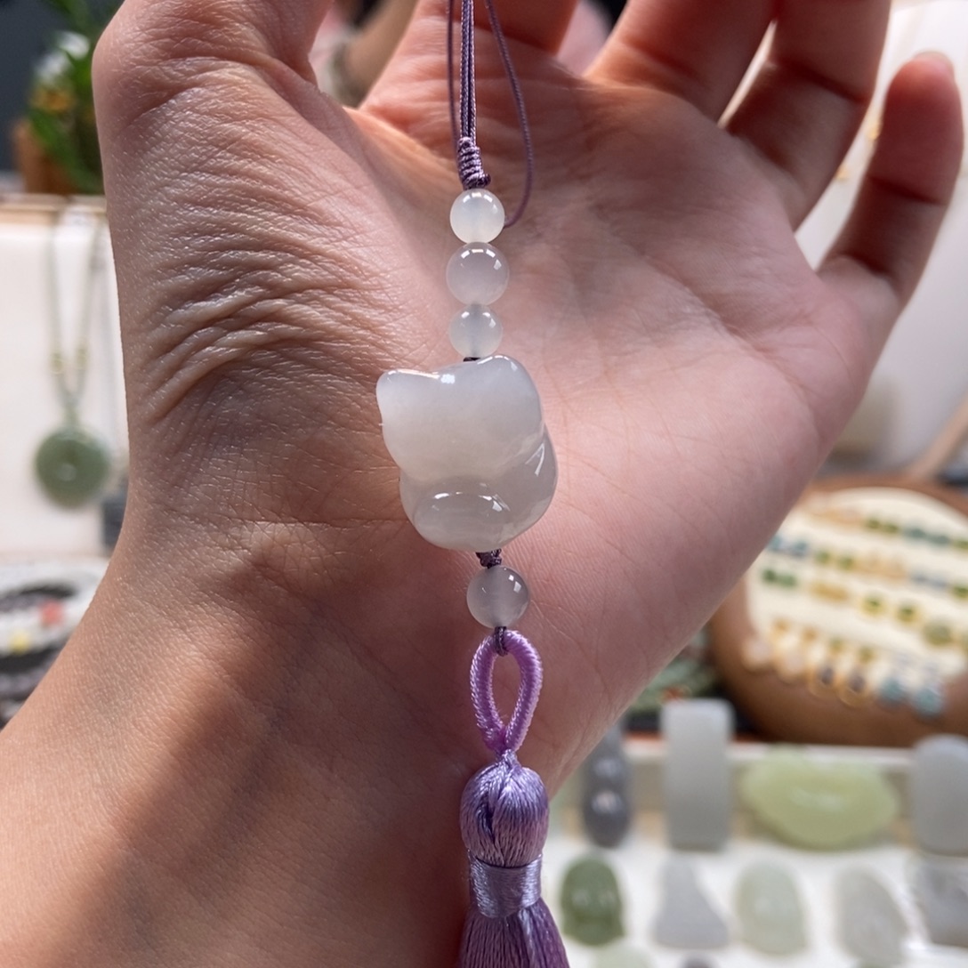 s***c和田玉未镶嵌车挂