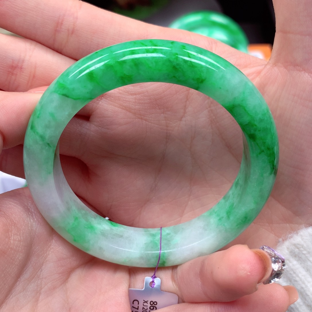 未镶嵌手镯翡翠翡翠