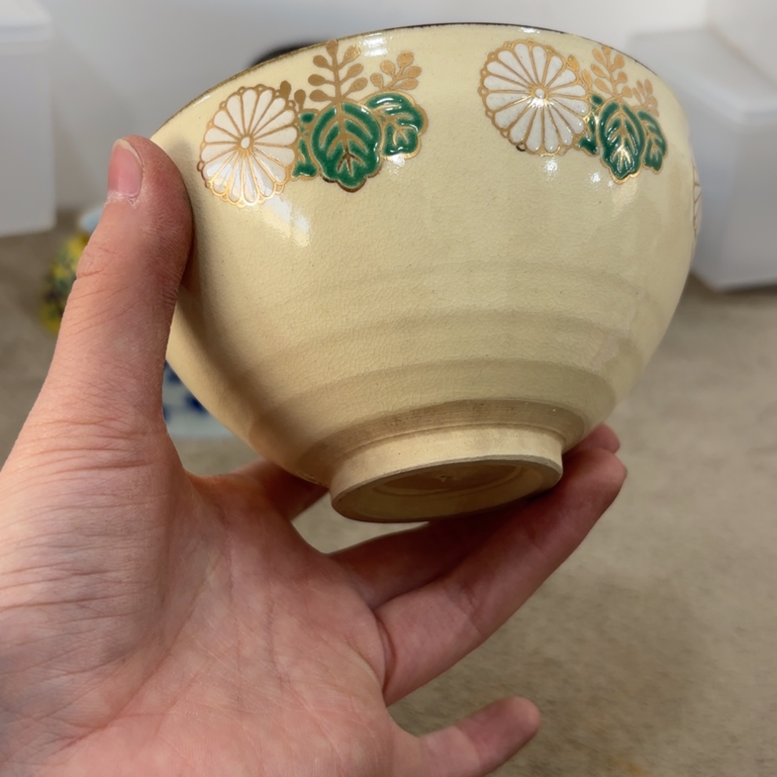 瓷片非常好看漂亮的物品 