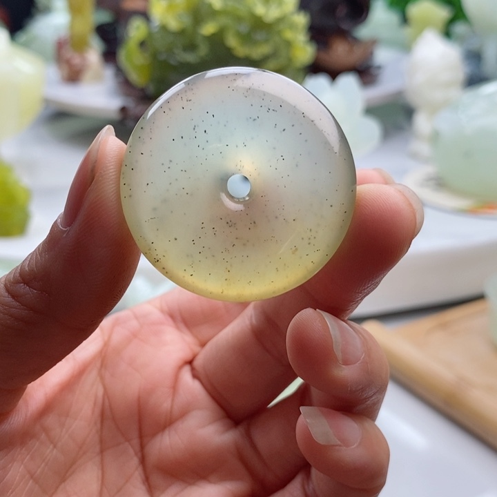 岫玉四大名玉挂件未镶嵌