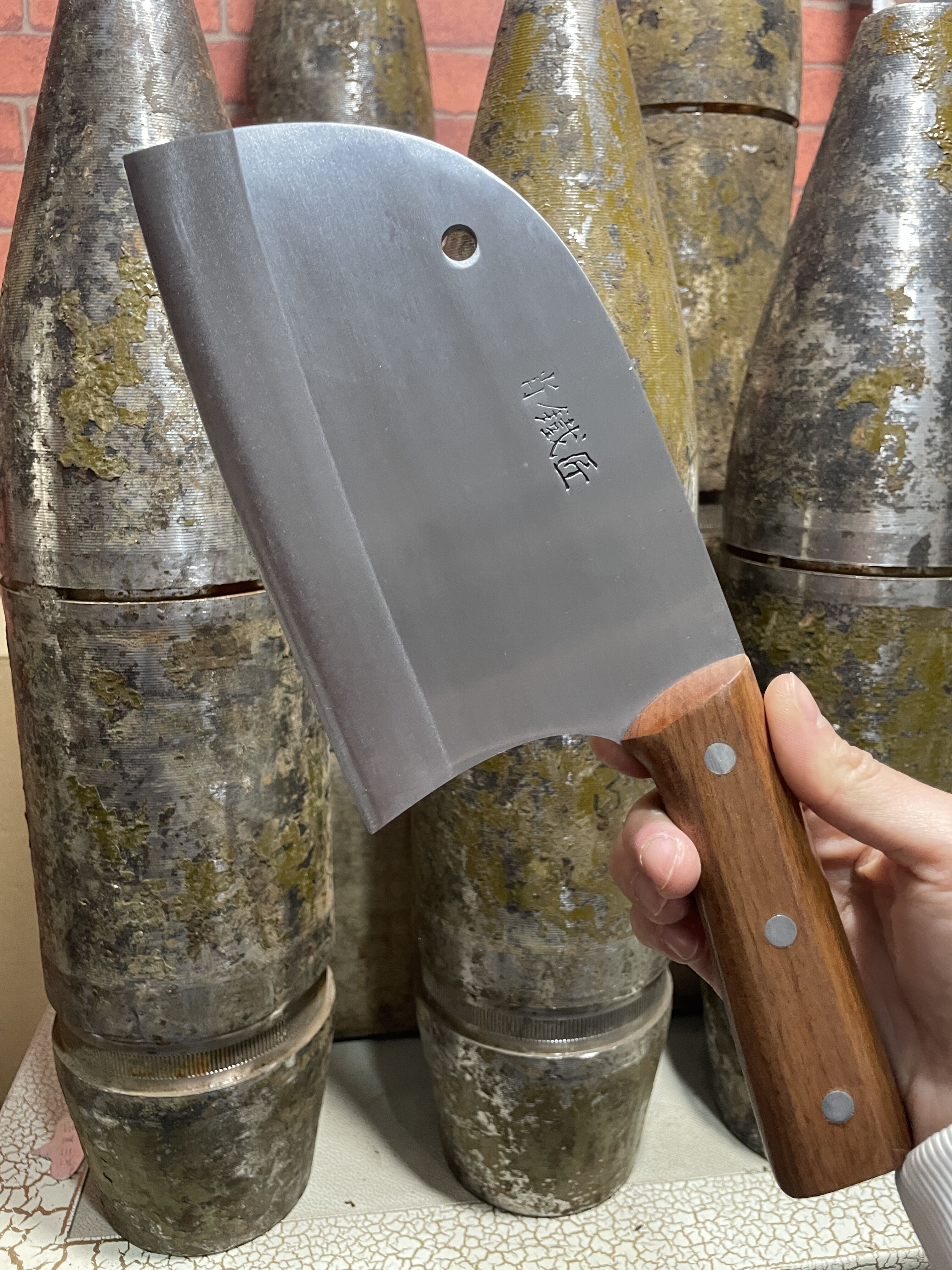 菜刀：鱼头形斩切刀（可切菜切肉，可垛鸡鸭鱼小骨头）0.8斤左右