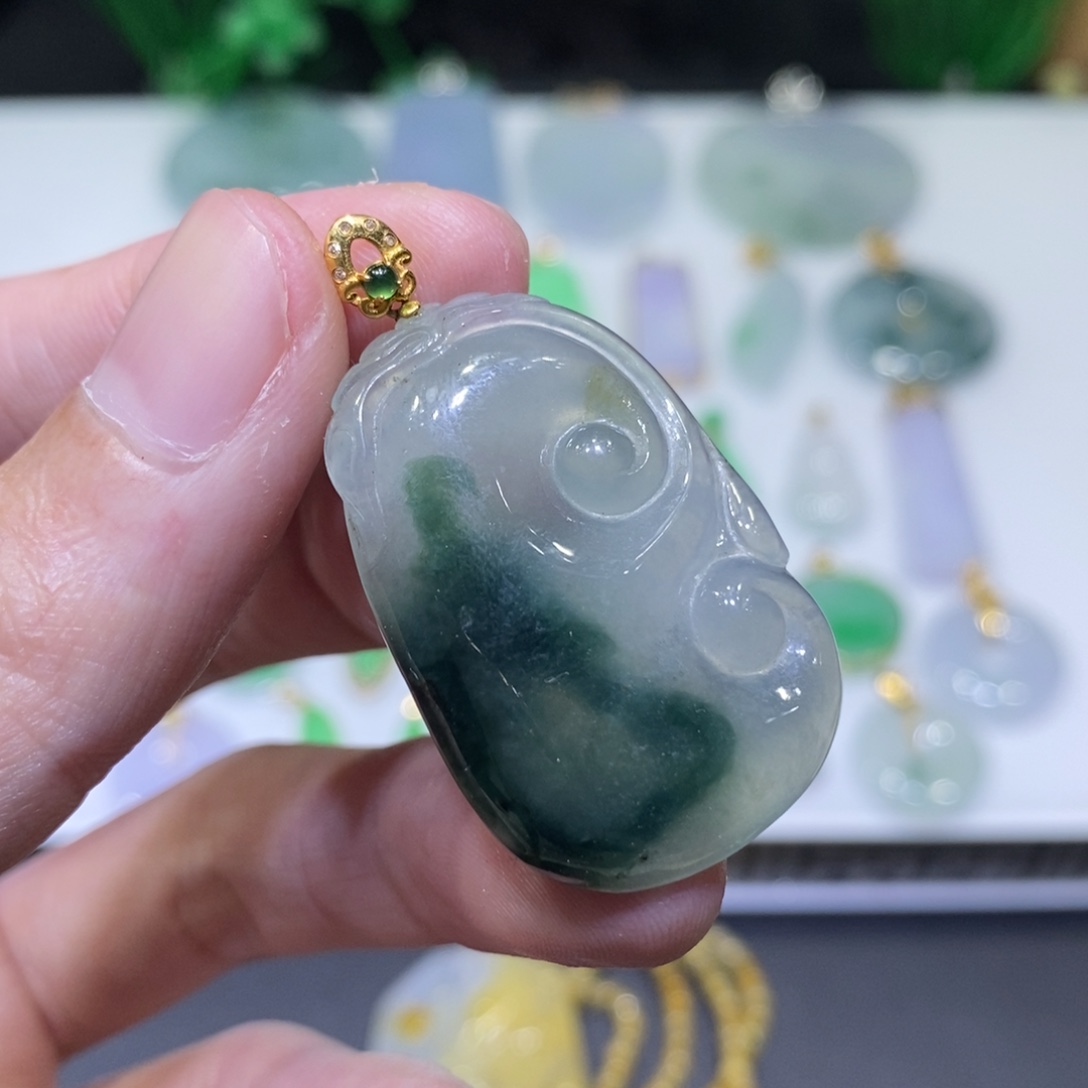 翡翠18K金镶嵌吊坠(不含链)