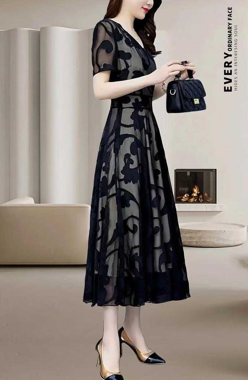 《下单非图片款》连衣裙蕾丝裙子显瘦气质轻奢时尚夏季收腰修身