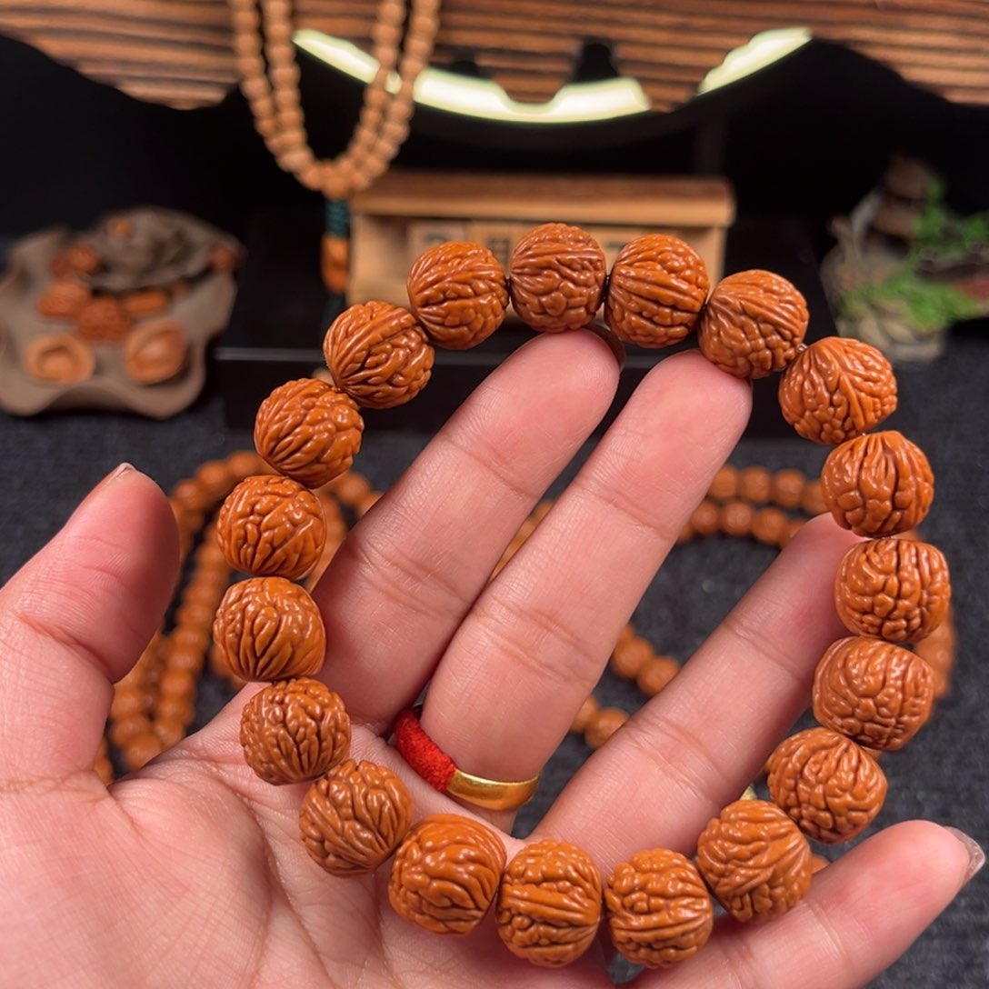 桃核手串F24链接手串