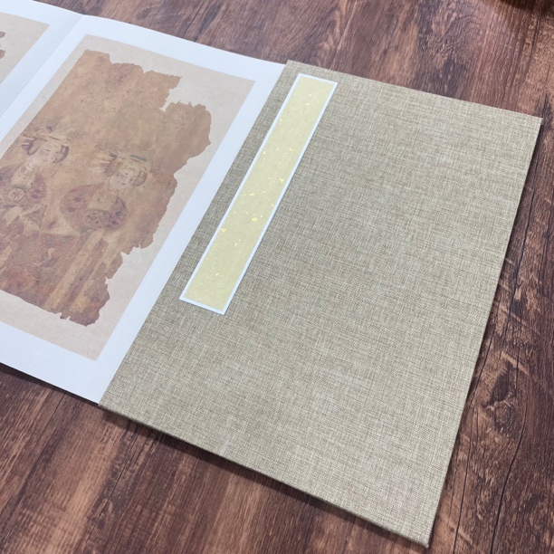 问纸楼·新品敦煌壁画卡纸册页（3折6页）