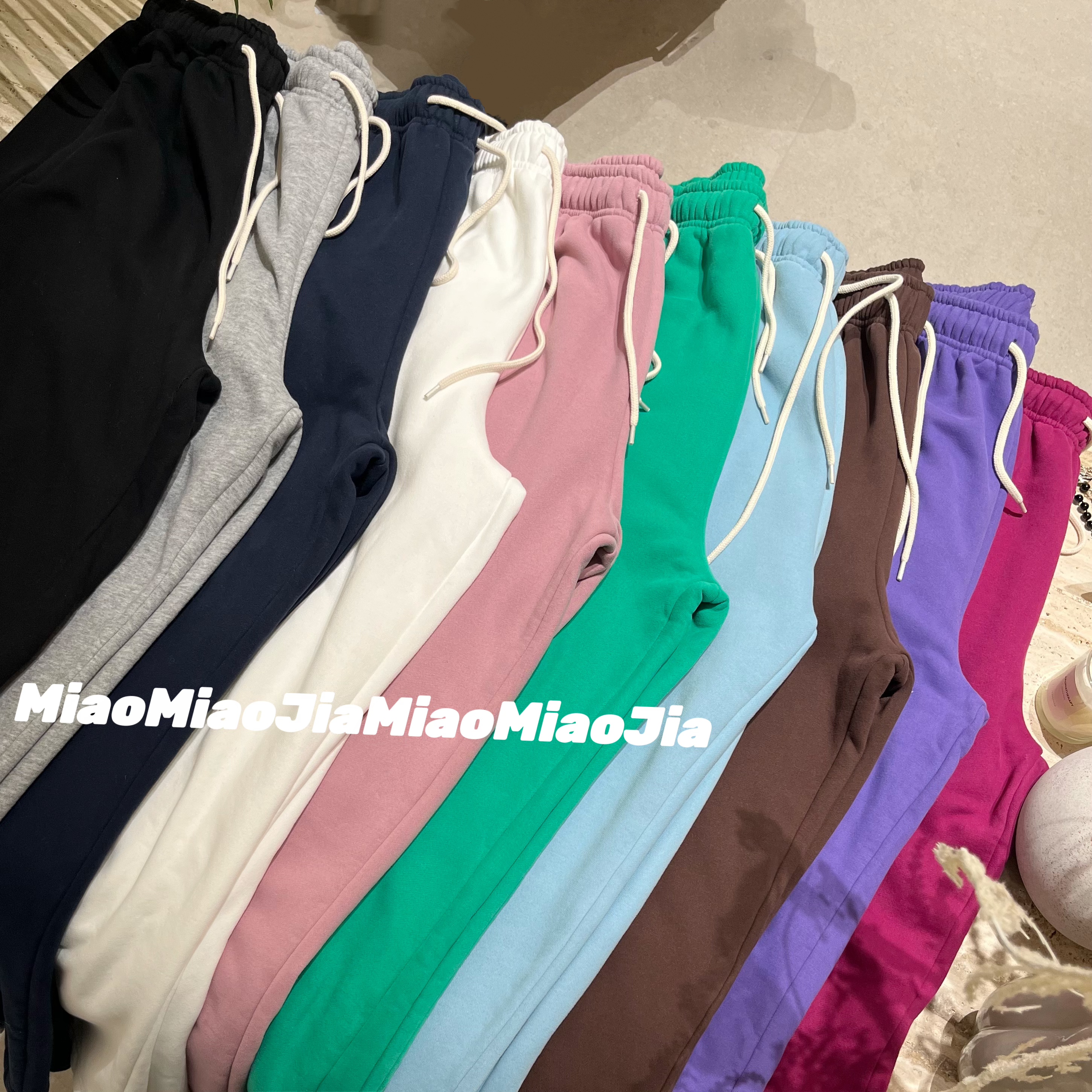 /苗苗家/『糖果屋』不挑腿型！加绒加厚显瘦松紧腰裤脚抽绳卫裤