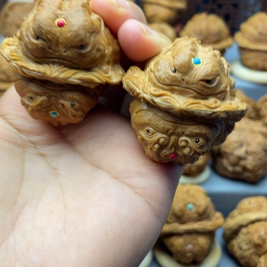 手串/手链核桃关*花金蝉蛤蟆头核桃雕刻核桃雕刻