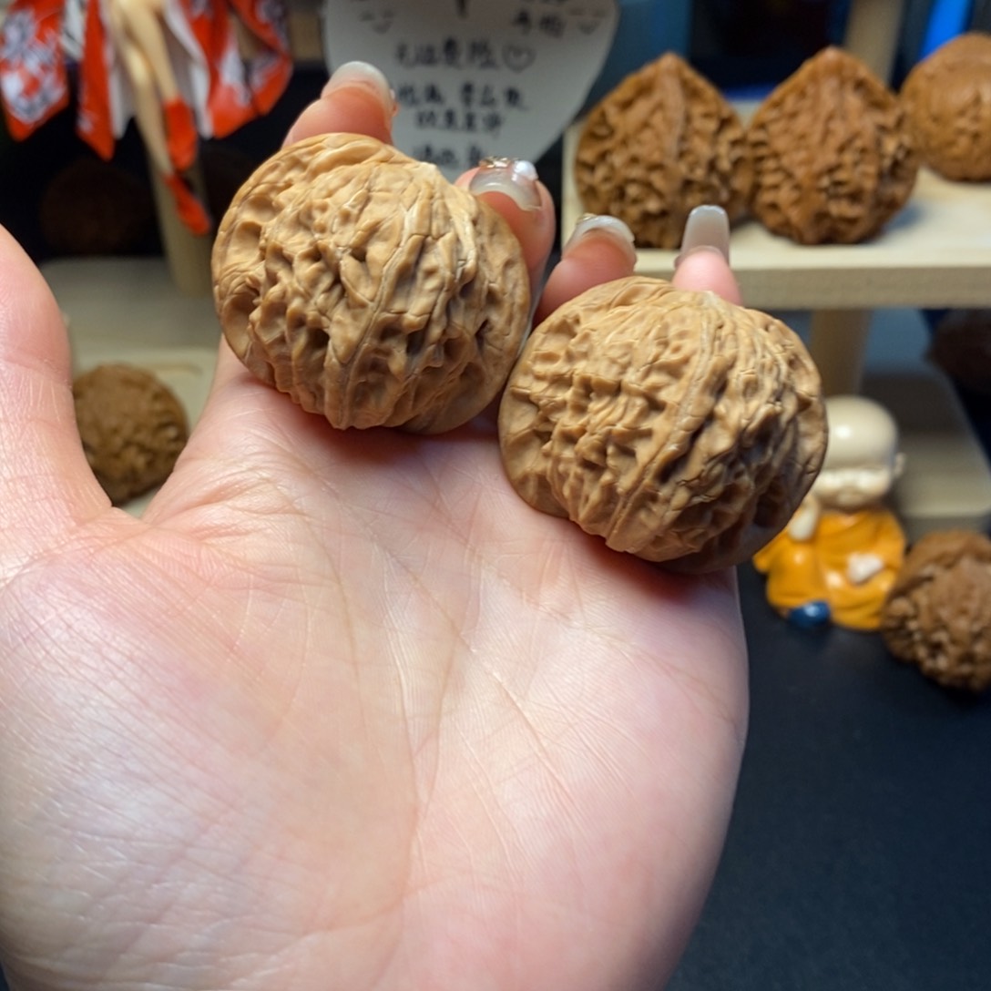 文玩核桃把件24号山地磨盘41尺全品