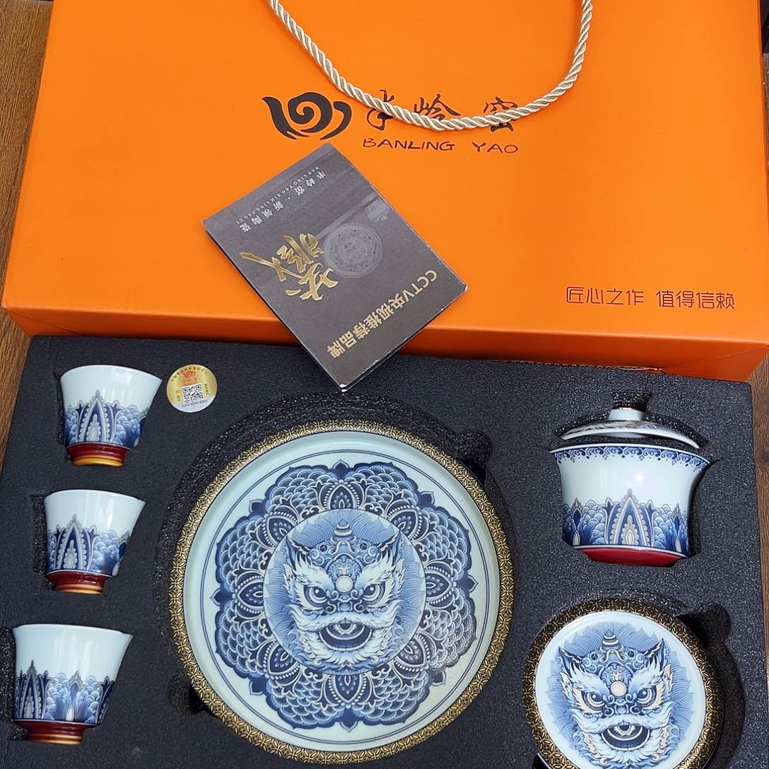 景德陶瓷景德陶瓷