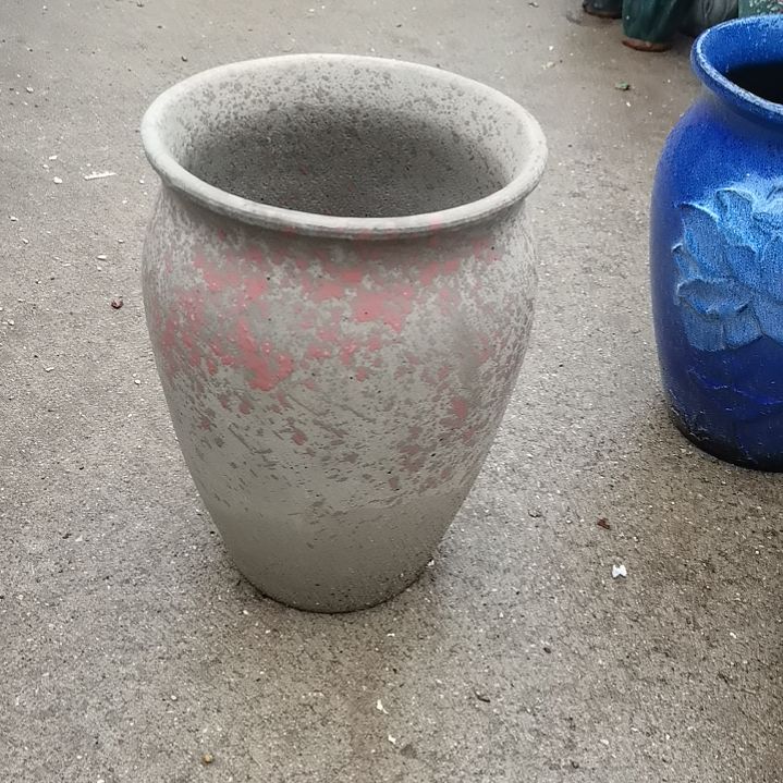 红陶口20高29瑕疵