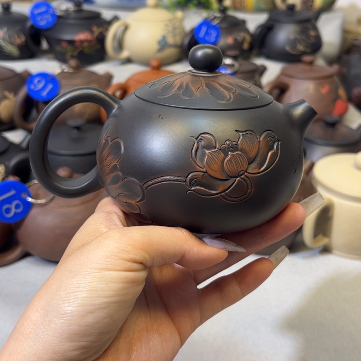 【闪购商品】红泥 微微瑕 容量 240c c
