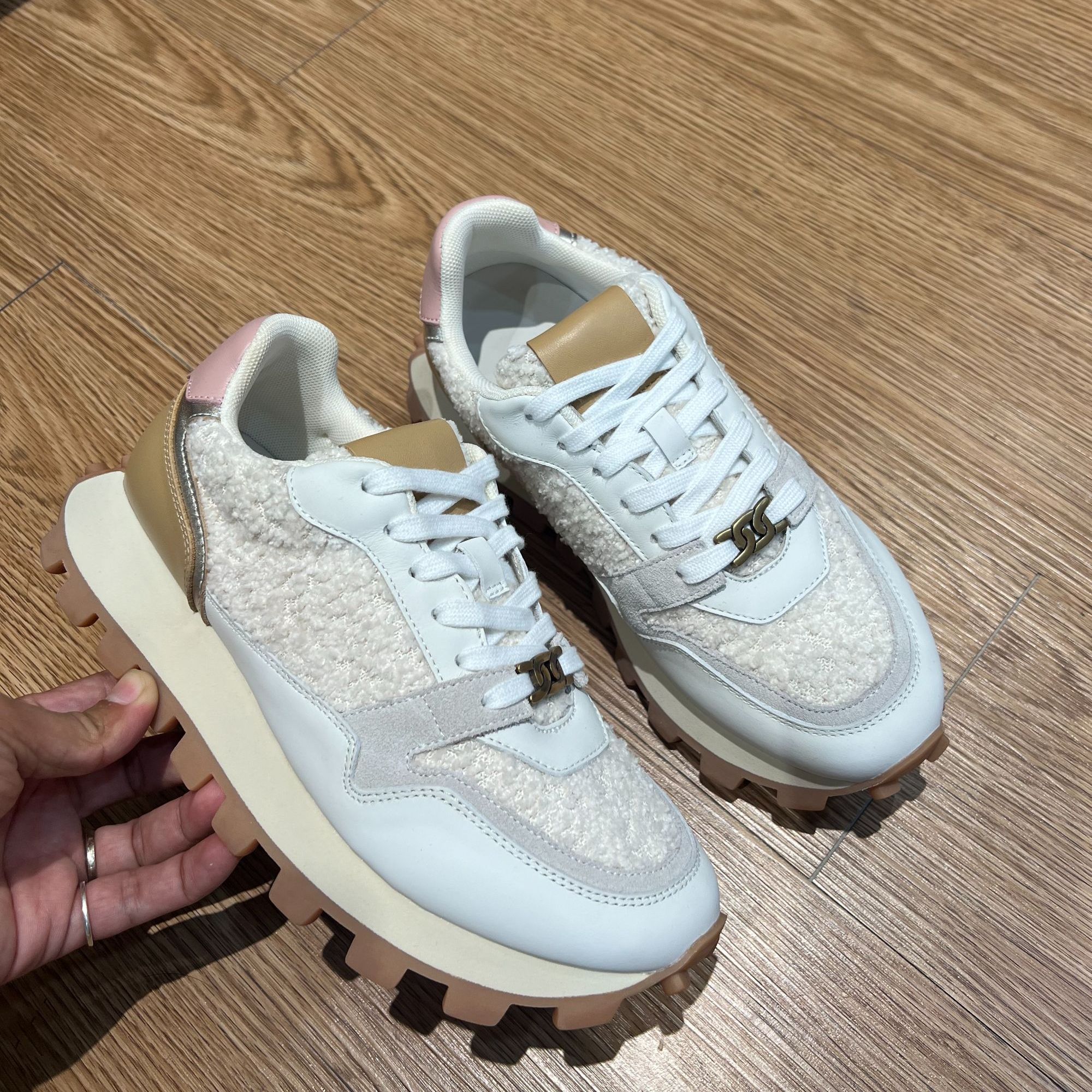 孤品！样板毛毛老爹鞋运动鞋