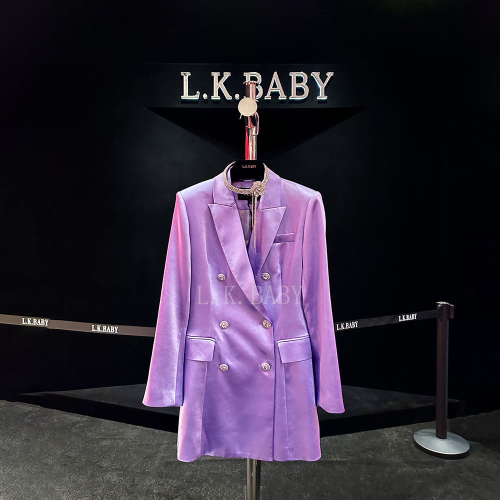 【L.KBABY】紫盛罗兰 高定光泽缎面镶钻纽扣轻奢重工休闲西服外套