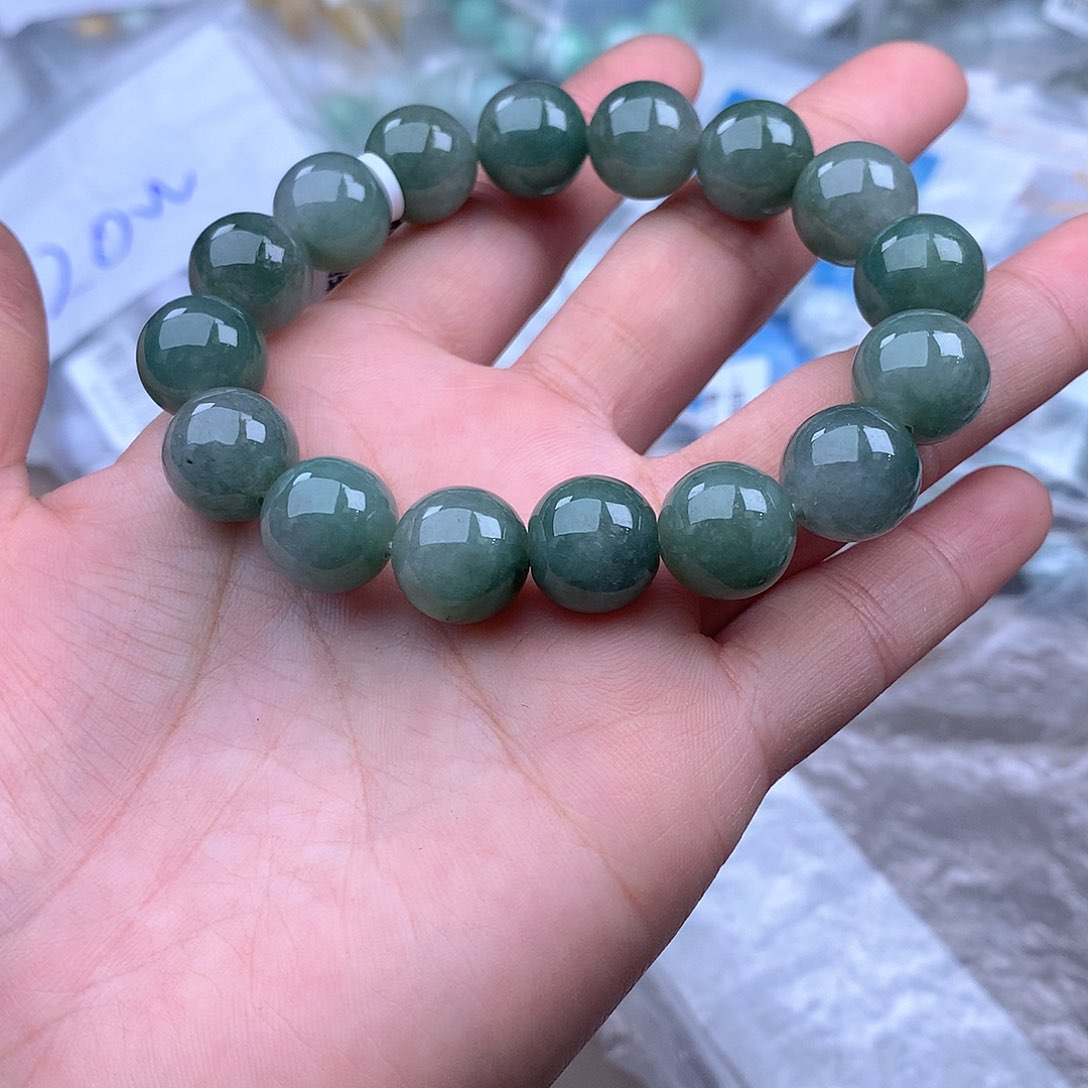 未镶嵌手串定制翡翠