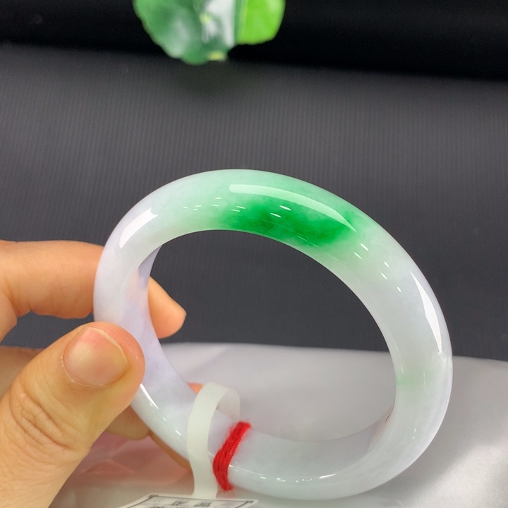 翡翠手镯未镶嵌正圈53