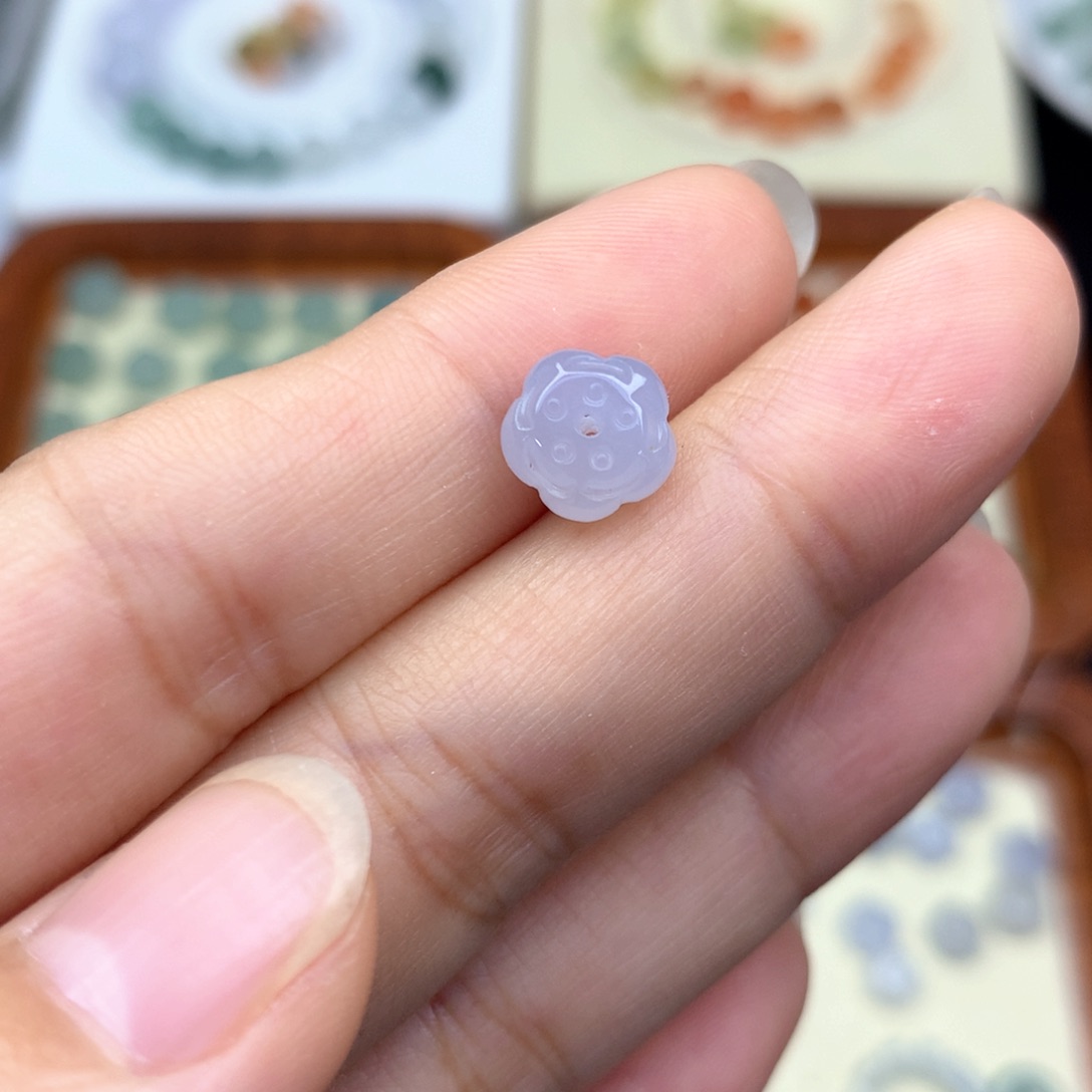 吊坠(不含链)未镶嵌翡翠莲花珠
