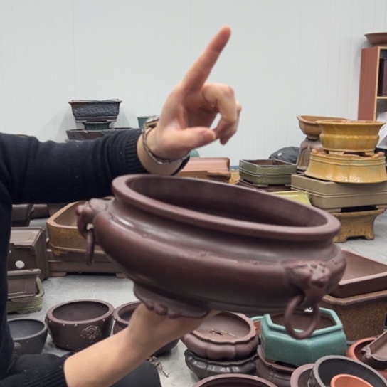 紫砂花盆中香薰装饰设计