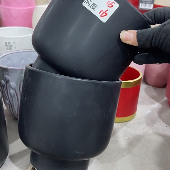 多肉绿植陶瓷花盆9.9包邮，有孔