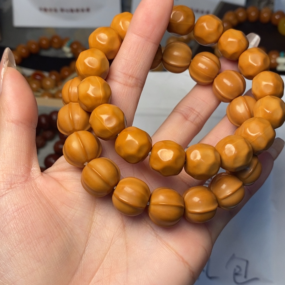 手串猴头核桃奶酪鲨鱼