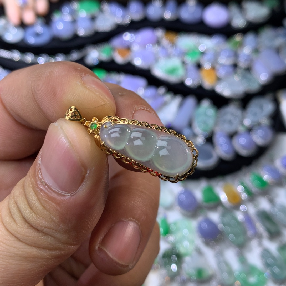 翡翠18K金镶嵌吊坠(不含链)