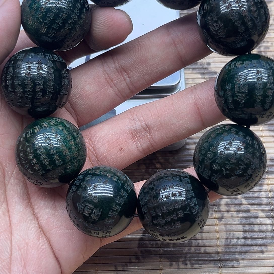 沉香碎屑沉香海南