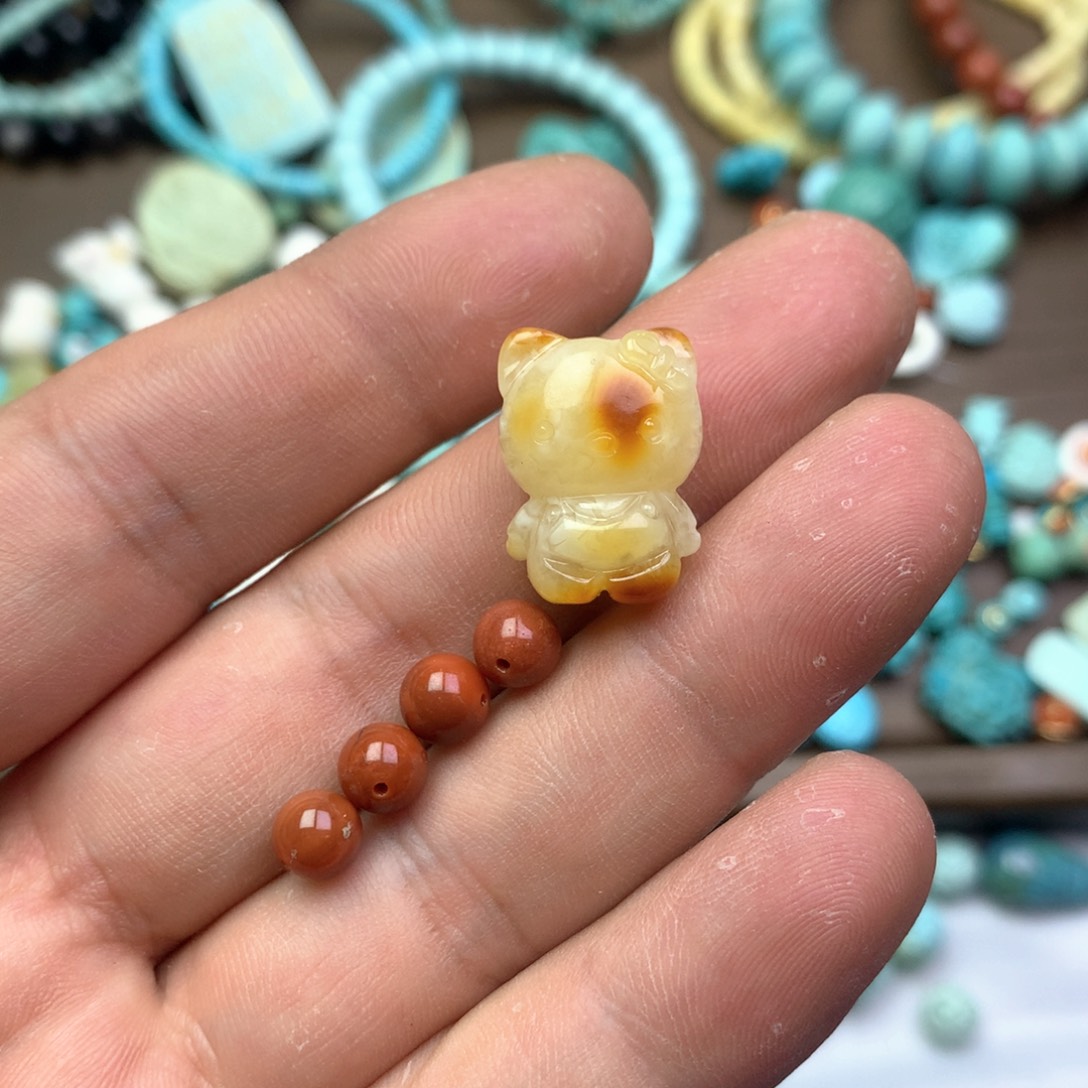 南红玛瑙雕刻未镶嵌