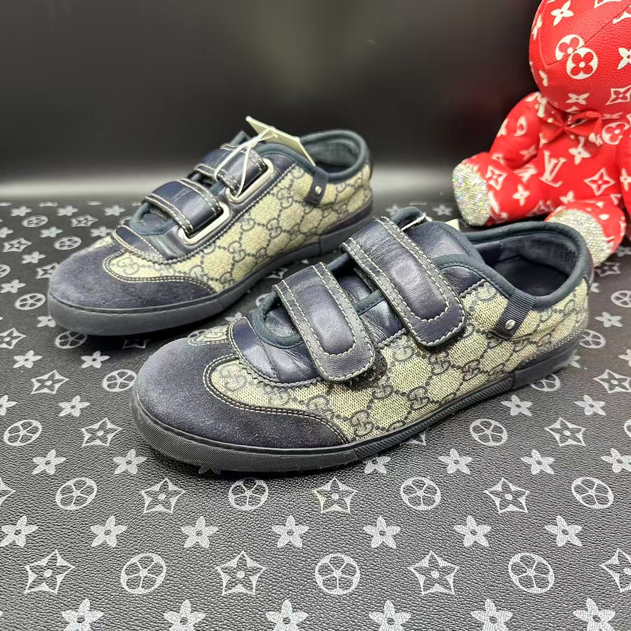 95新 GUCCI/古驰 男士时尚藏蓝色魔术贴板鞋多尺码
