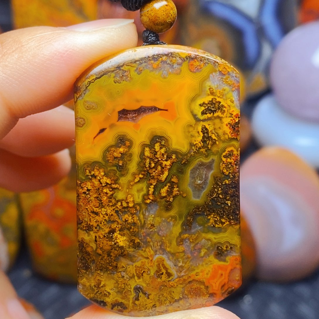 玛瑙/玉髓未镶嵌吊坠(不含链)