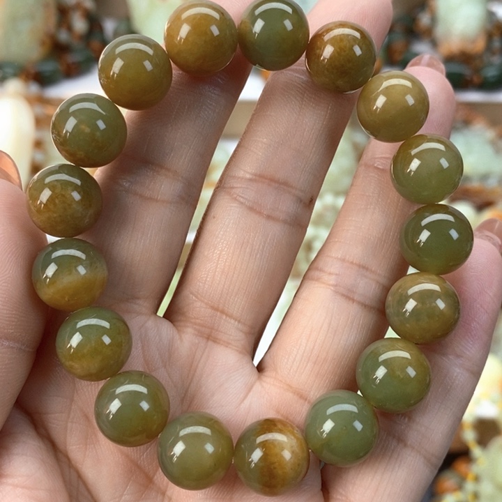 【闪购商品】透闪石质玉手串未镶嵌