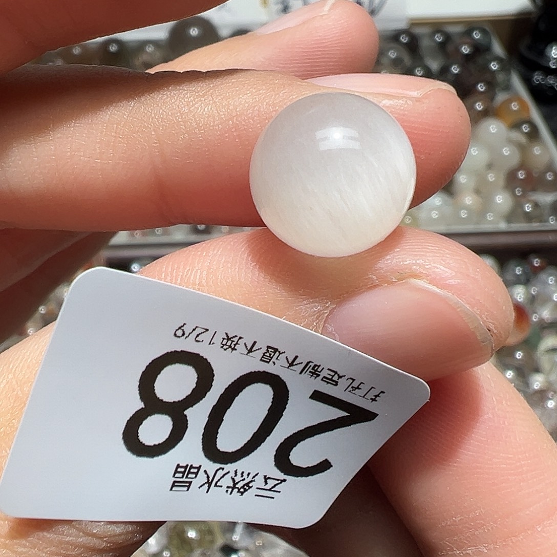 珠宝半成品水晶未镶嵌