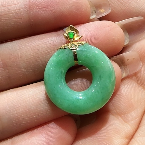 翡翠18K金镶嵌吊坠(不含链)