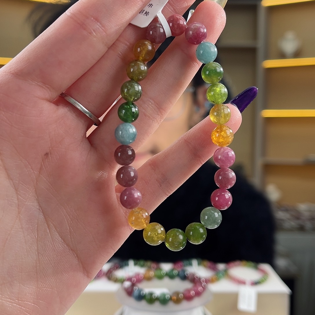 碧玺碧玺7mm多样性发一件未镶嵌