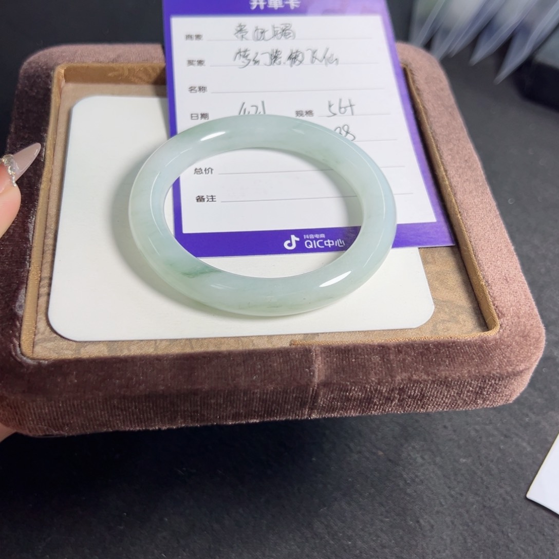 石英质玉手镯未镶嵌梦****仙