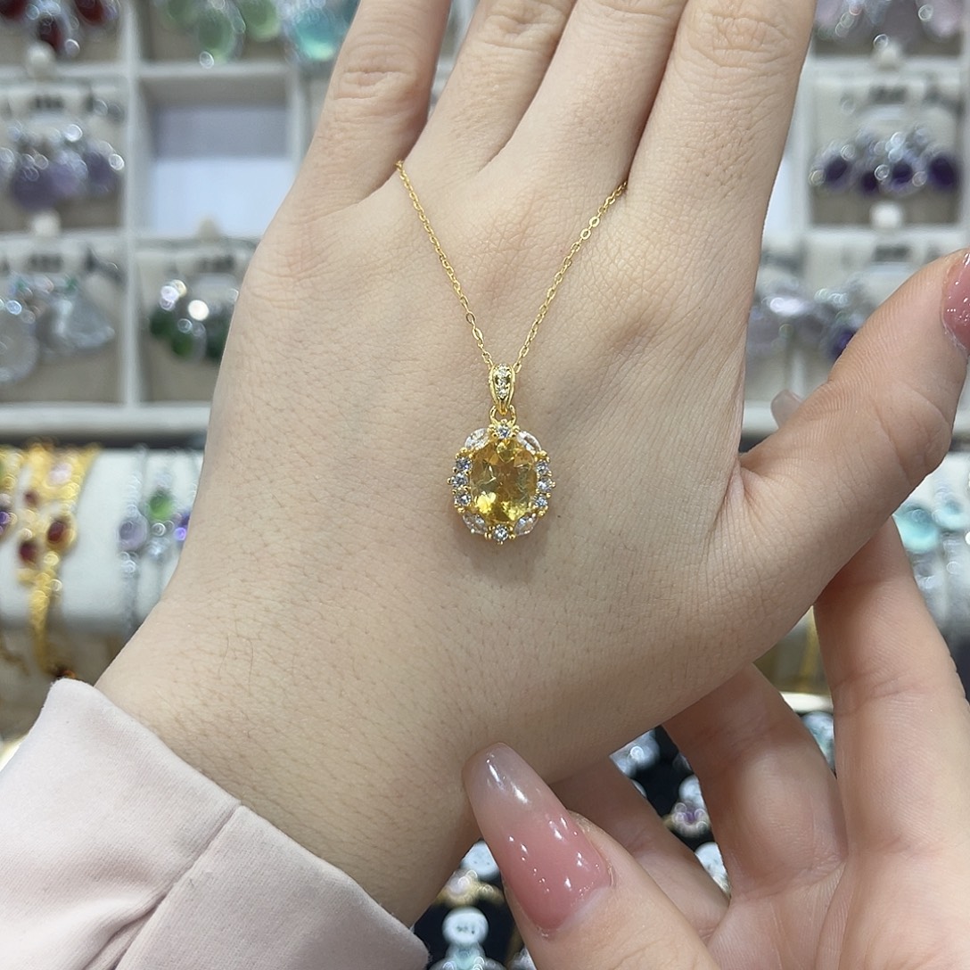 爆***酱银S925镶嵌黄晶颈饰